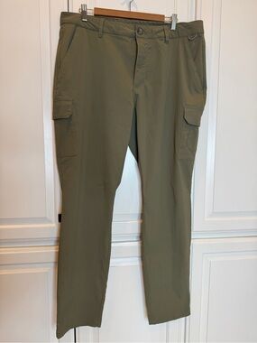 Columbia Men's Olive Green Cargo Pants